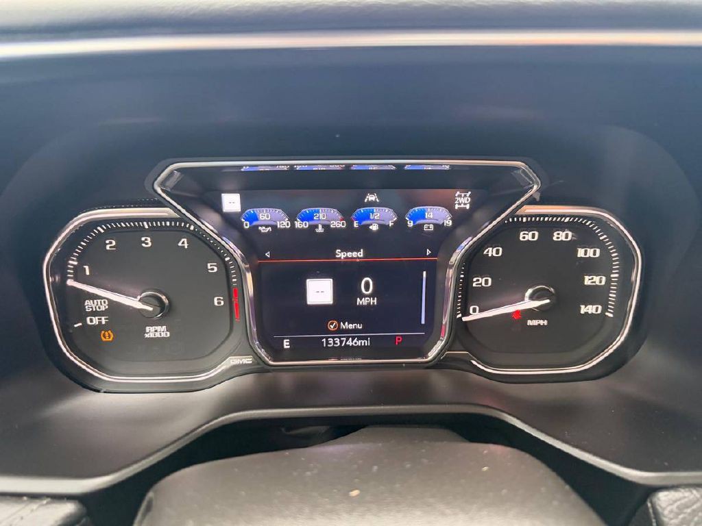 2021 GMC Yukon Image 21