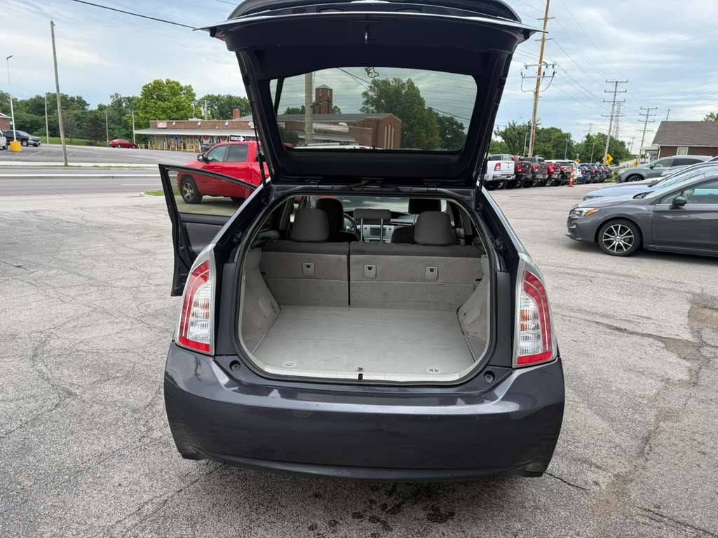 2014 Toyota Prius Image 18