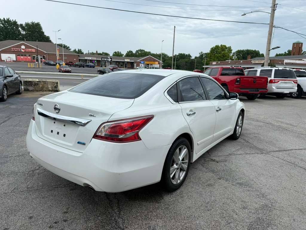 2013 Nissan Altima Image 6
