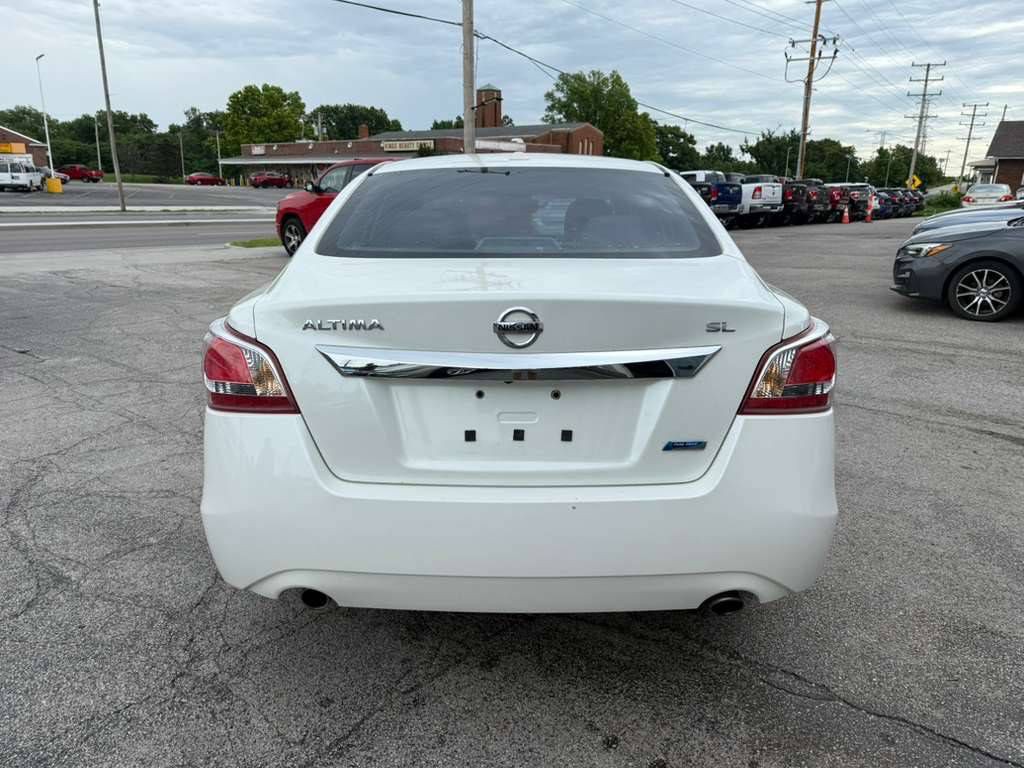 2013 Nissan Altima Image 7