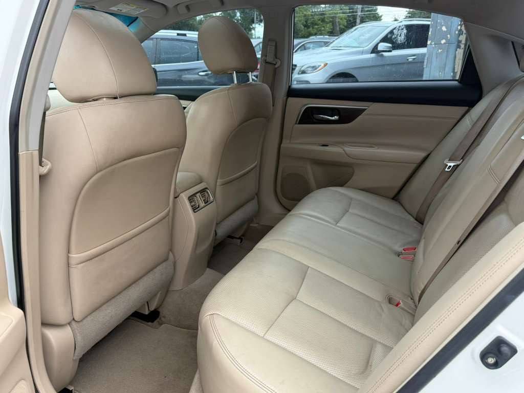2013 Nissan Altima Image 13