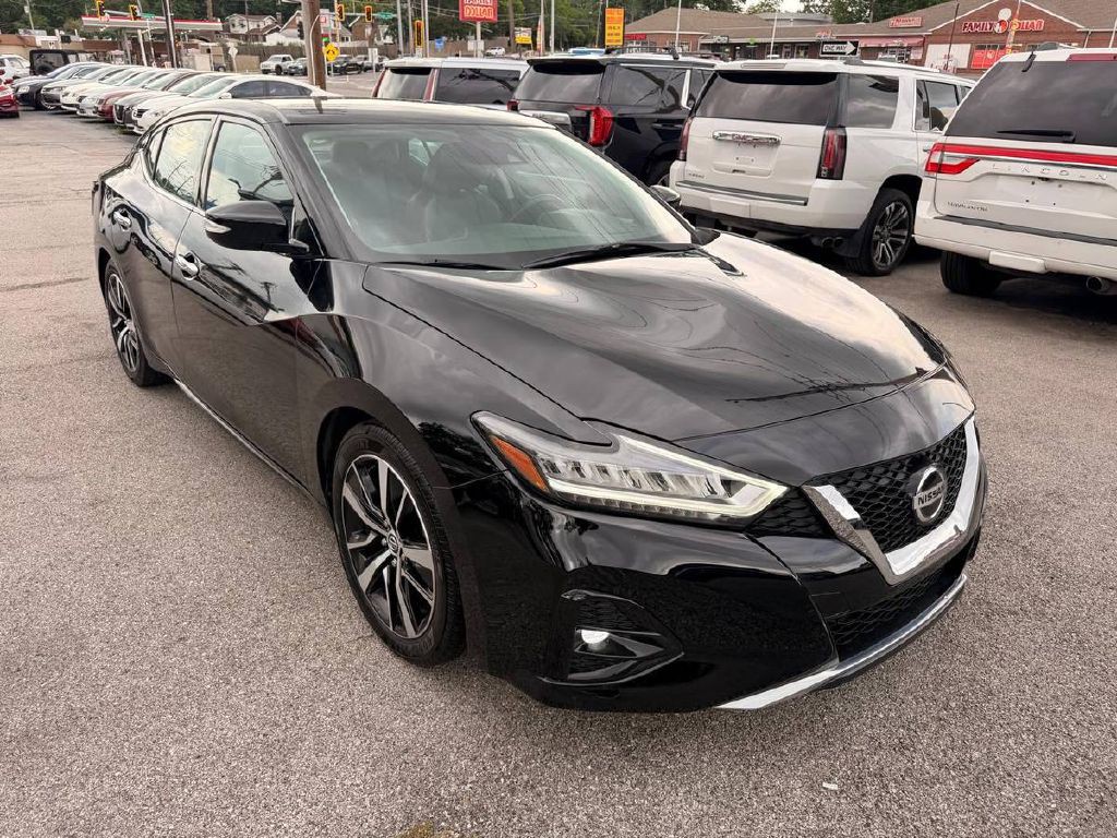 2021 Nissan Maxima Image 1
