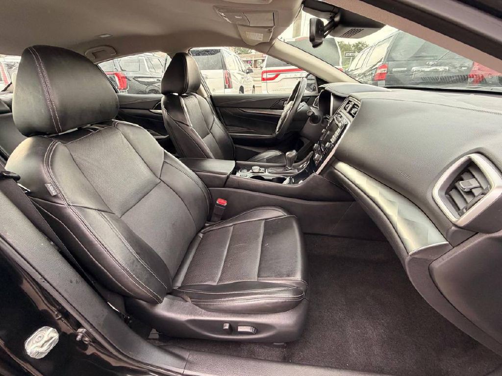 2021 Nissan Maxima Image 11
