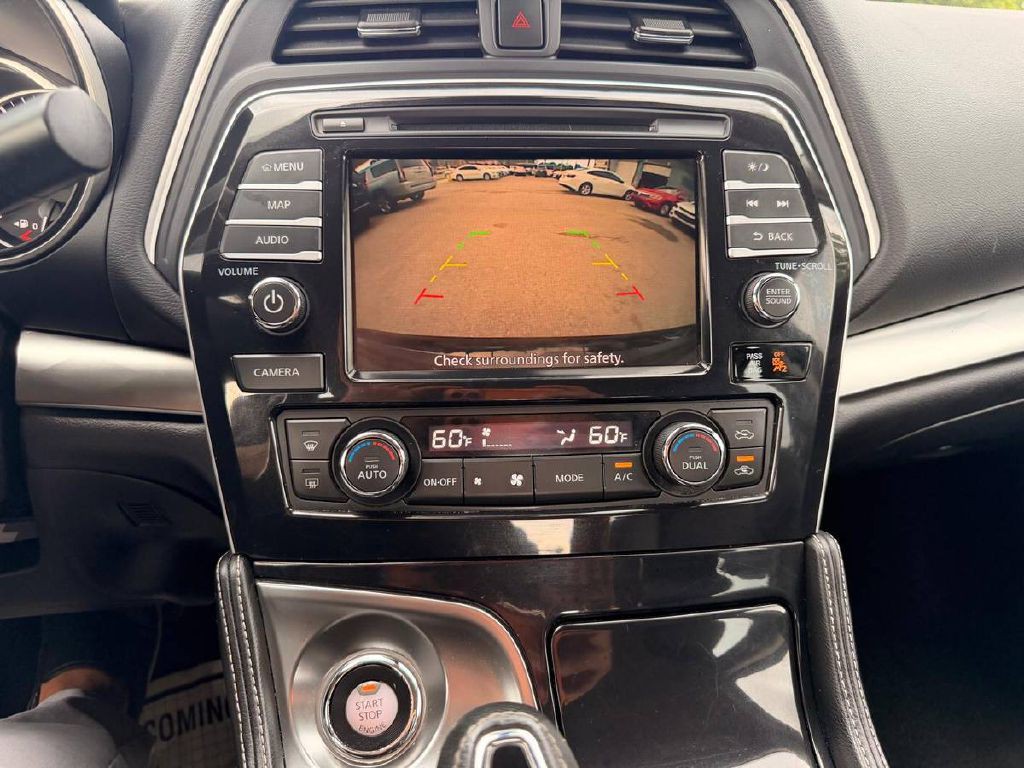 2021 Nissan Maxima Image 18