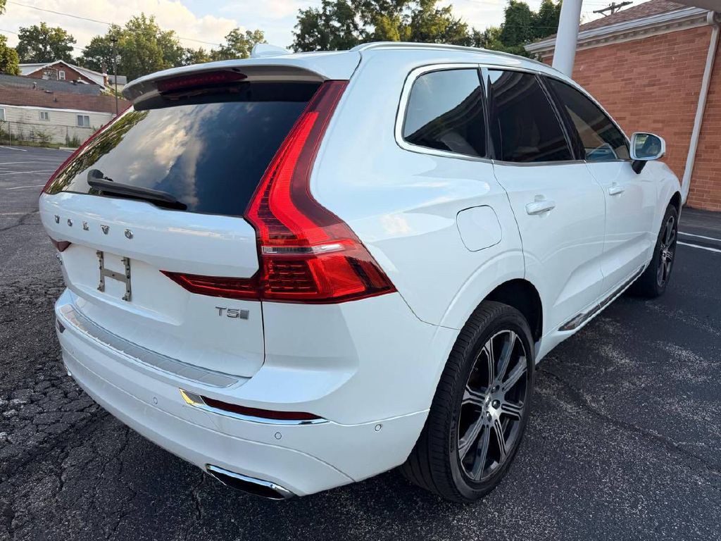 2019 Volvo XC60 Image 6