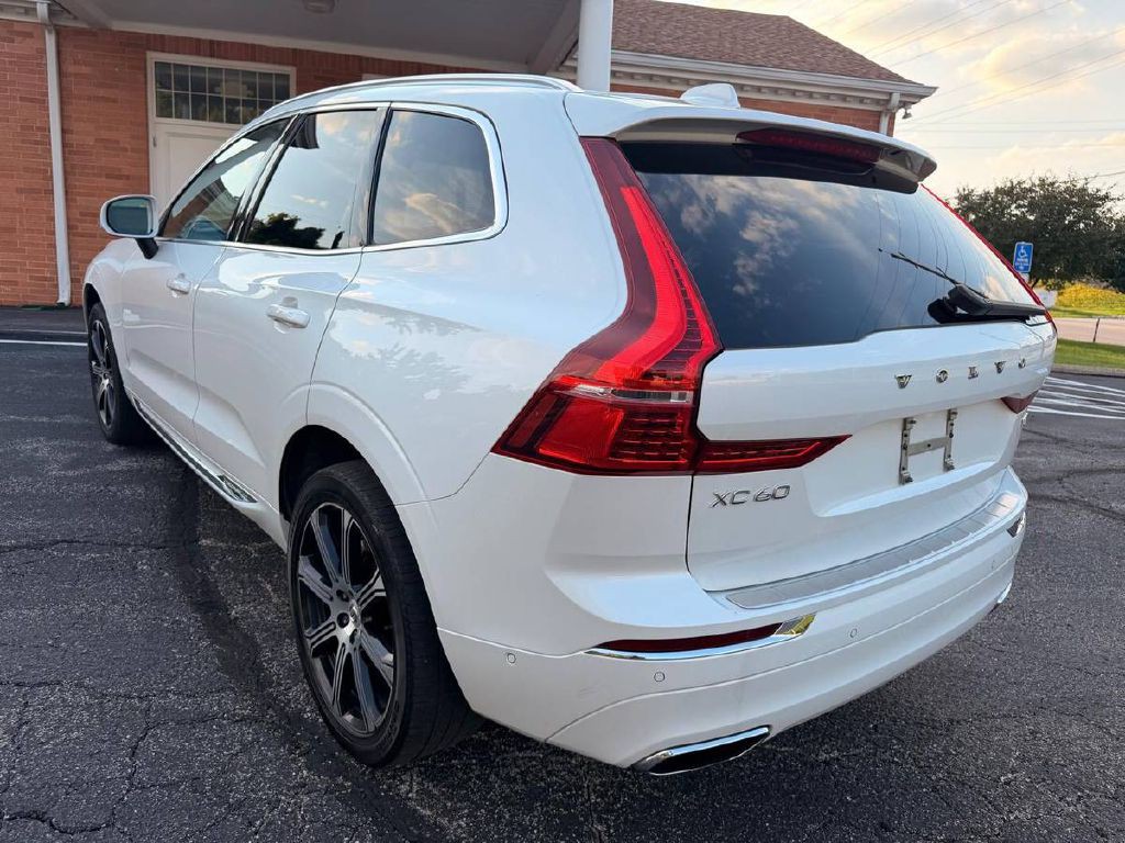2019 Volvo XC60 Image 8