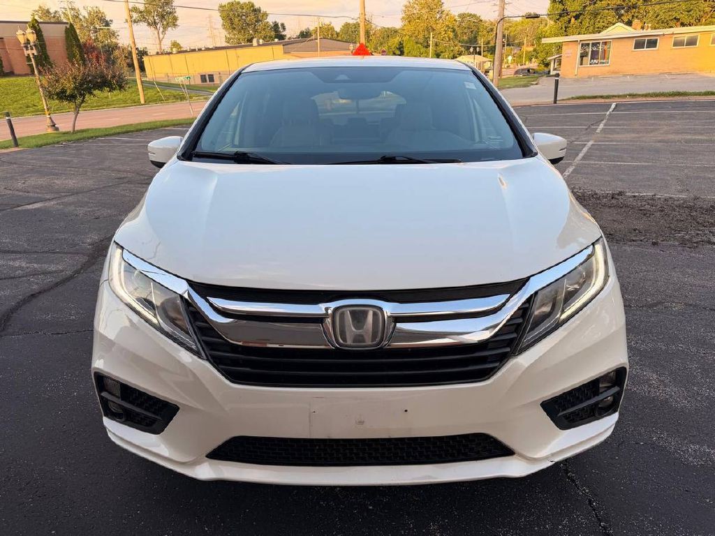 2019 Honda Odyssey Image 2