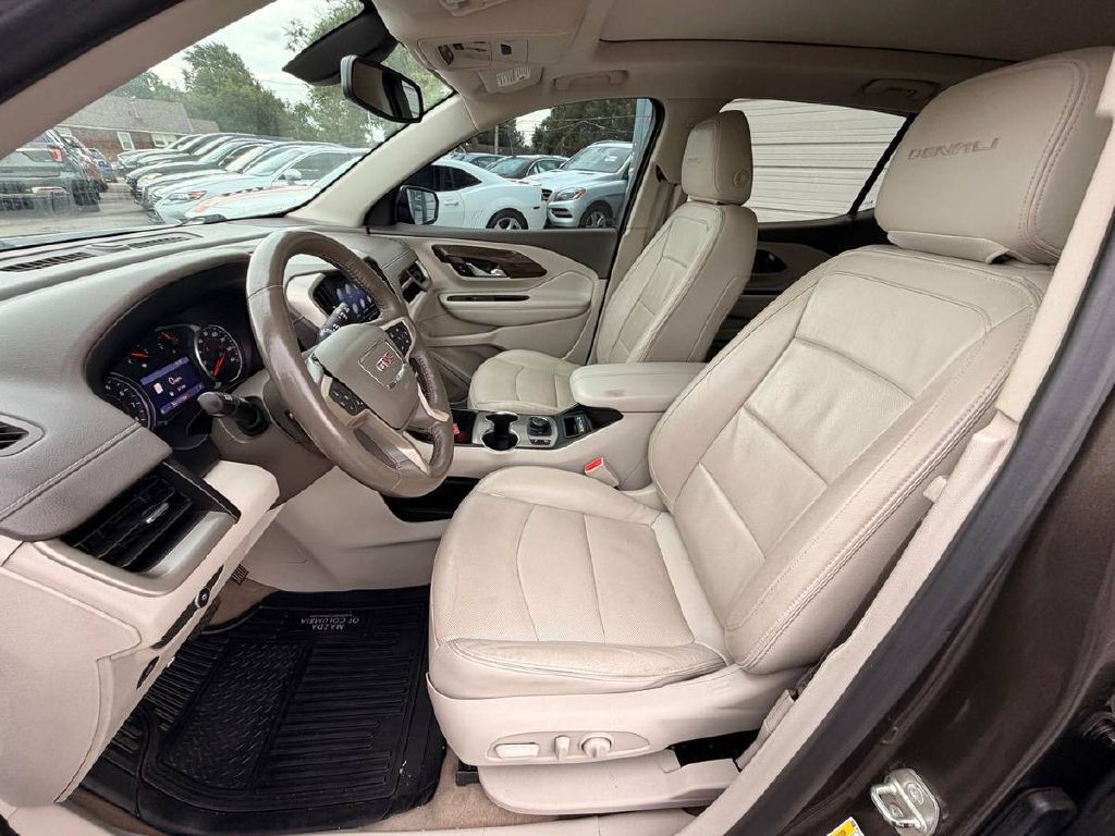 2019 GMC Terrain Image 9