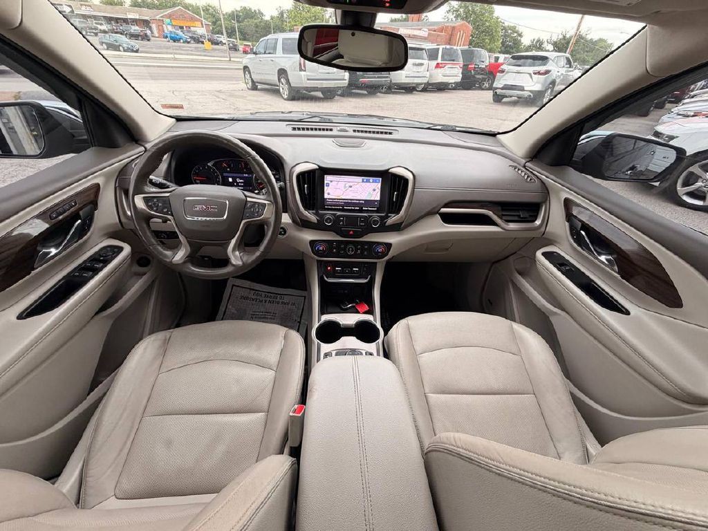 2019 GMC Terrain Image 16