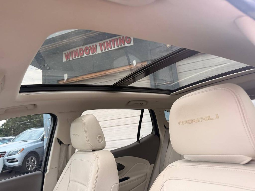 2019 GMC Terrain Image 18
