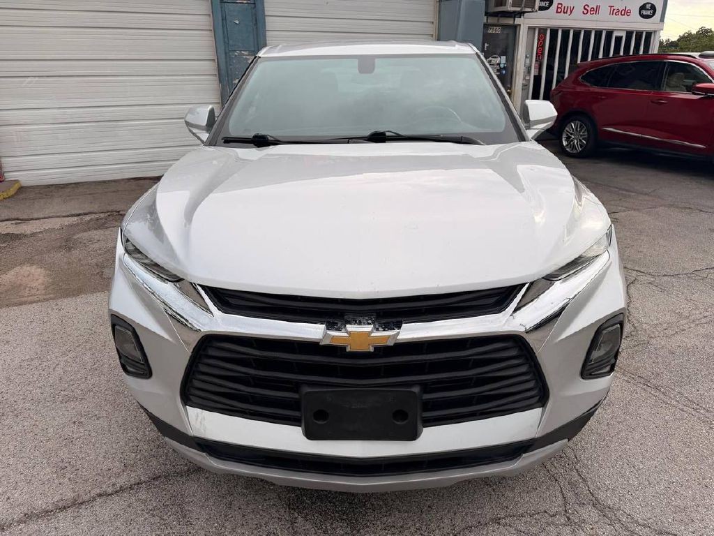 2019 Chevrolet Blazer Image 2