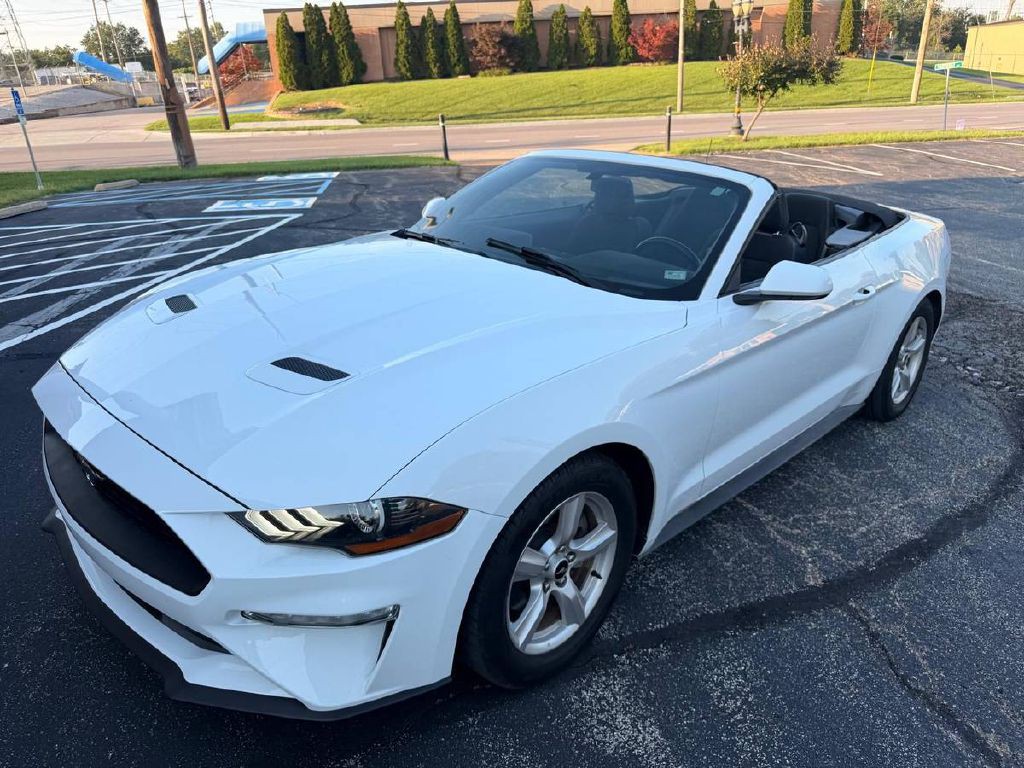 2019 Ford Mustang Image 9