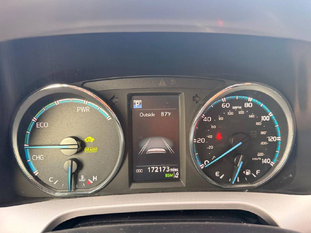 2017 Toyota Rav4 Image 20