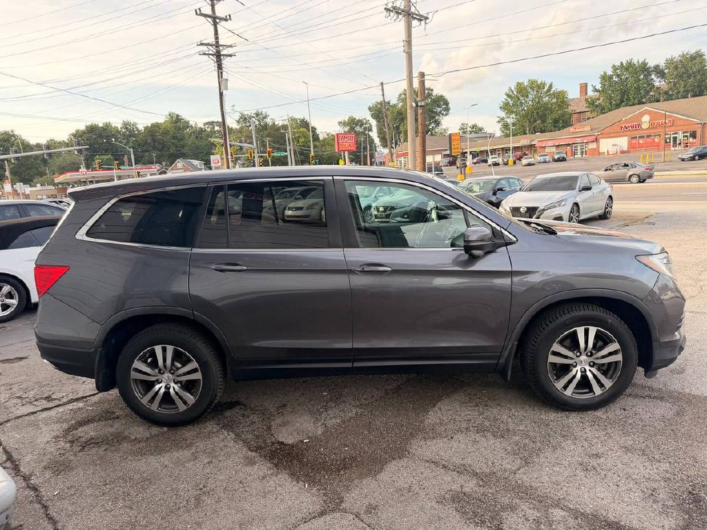 2017 Honda Pilot Image 4