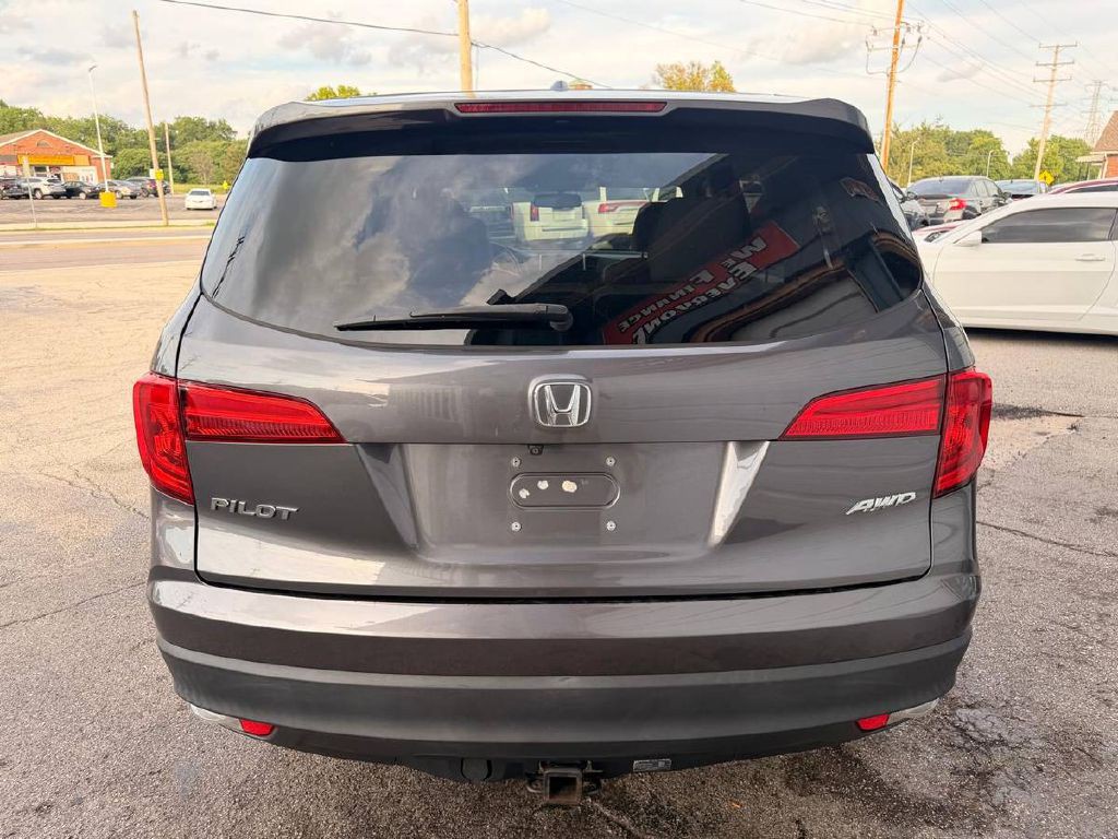 2017 Honda Pilot Image 7