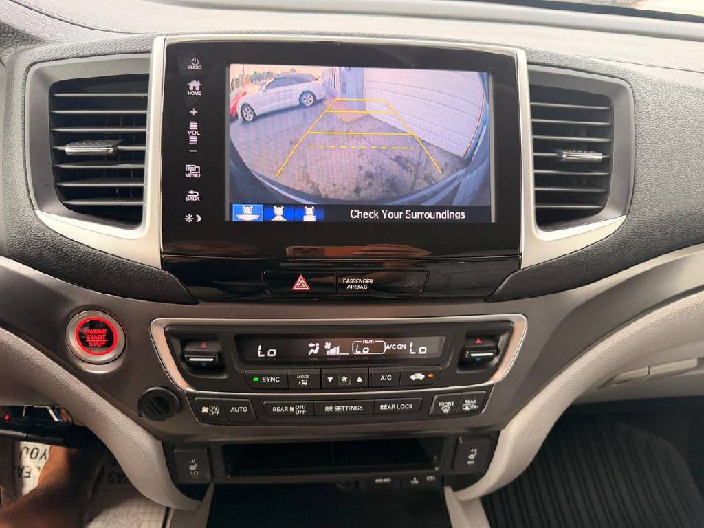 2017 Honda Pilot Image 20