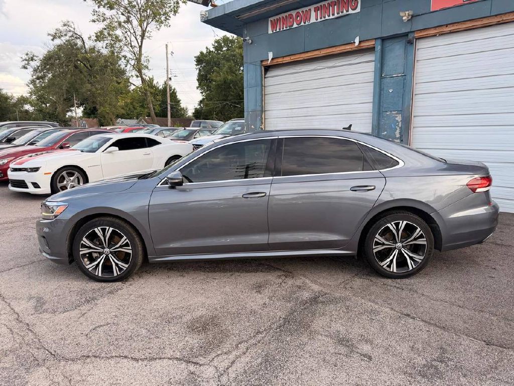 2022 Volkswagen Passat Image 5