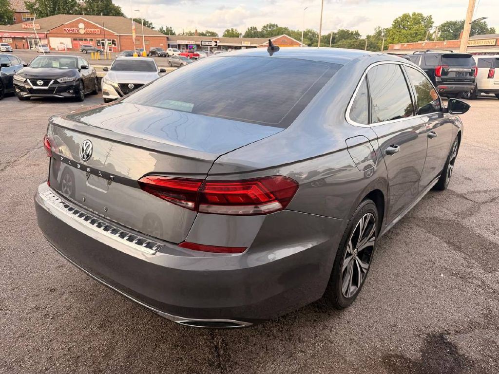 2022 Volkswagen Passat Image 6