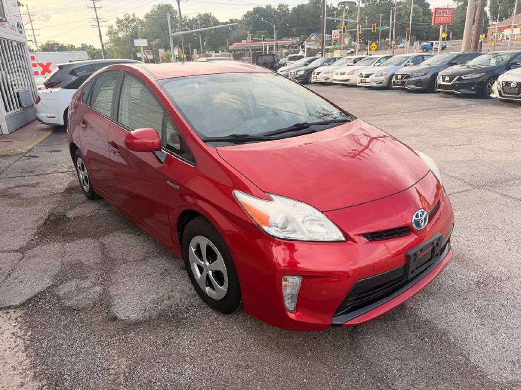 2014 Toyota Prius Image 1