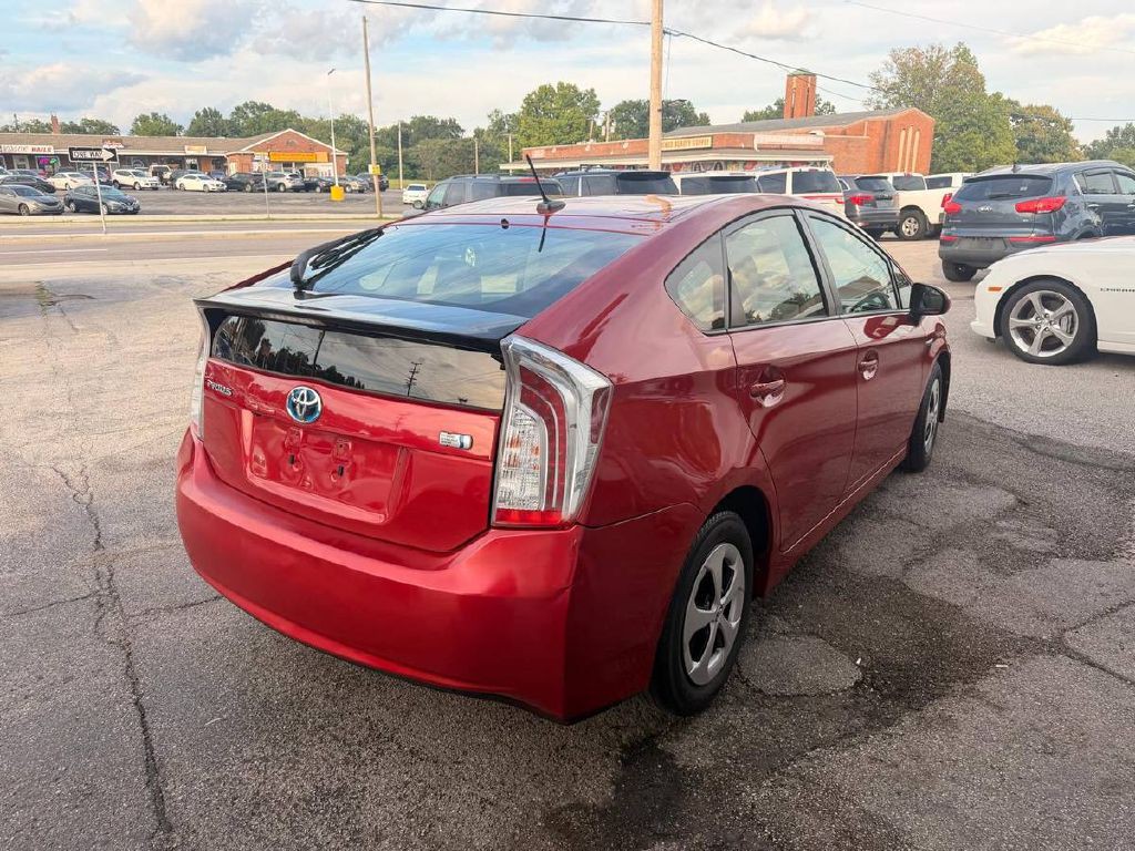 2014 Toyota Prius Image 6