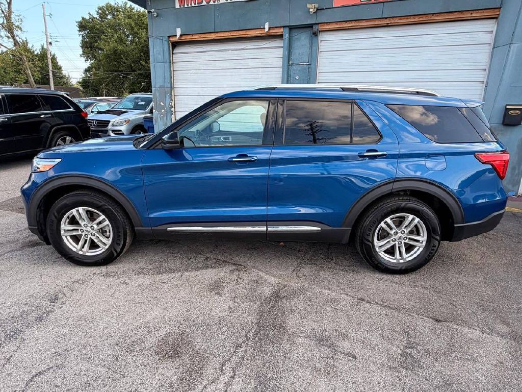 2020 Ford Explorer Image 5