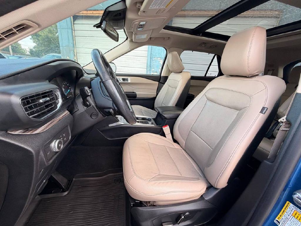 2020 Ford Explorer Image 9