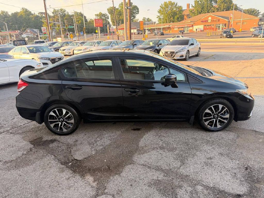 2015 Honda Civic Image 4