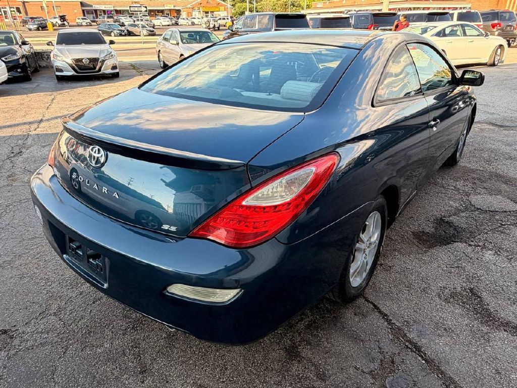 2007 Toyota Camry Image 6