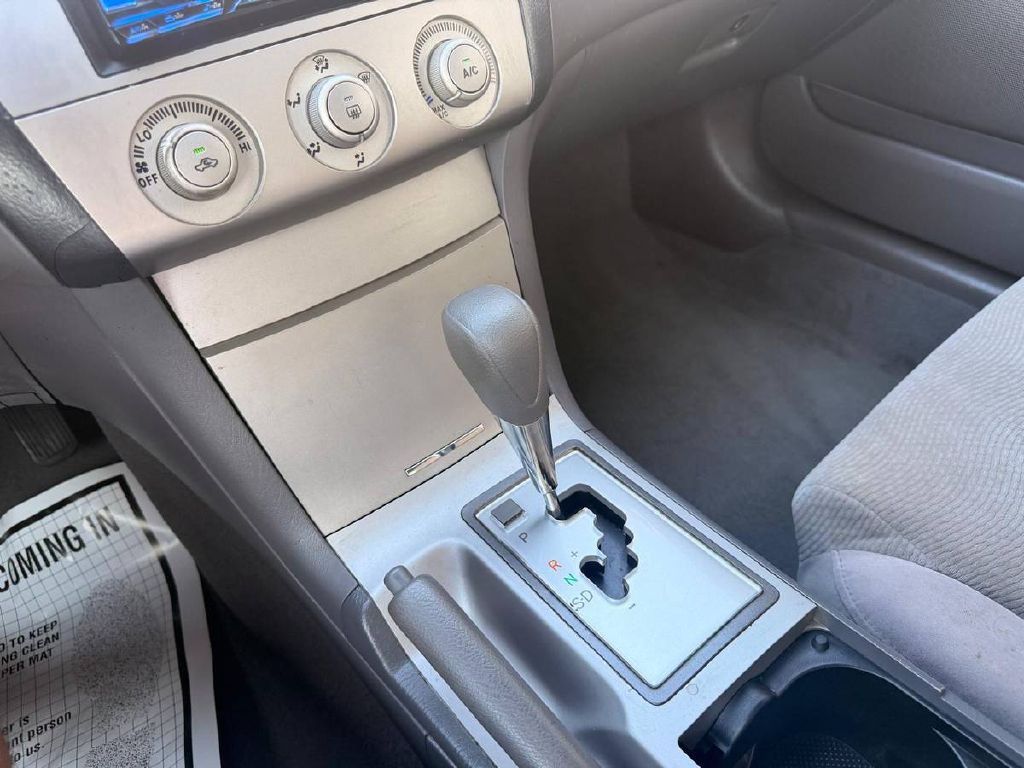 2007 Toyota Camry Image 16