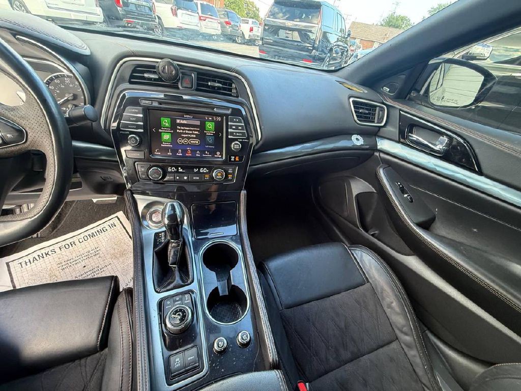 2023 Nissan Maxima Image 17