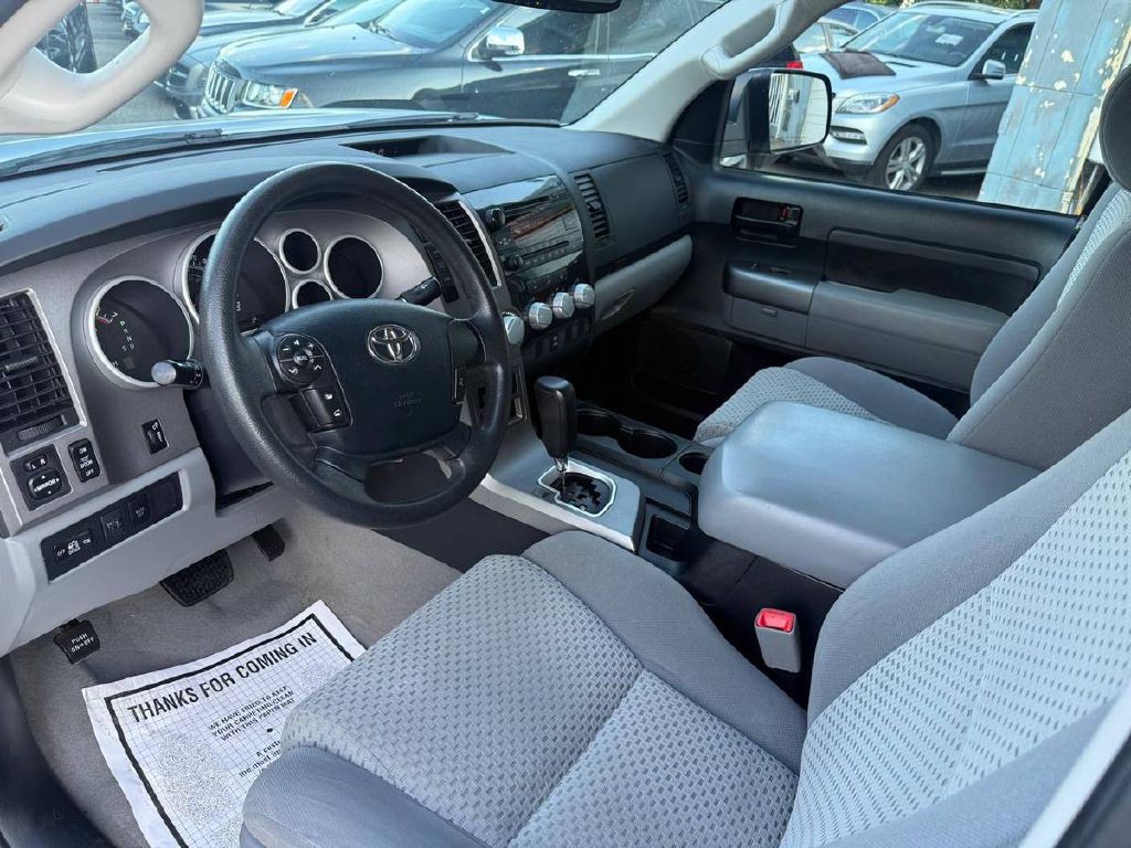 2011 Toyota Tundra Image 11
