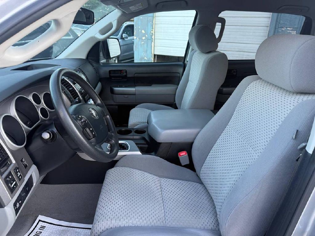 2011 Toyota Tundra Image 12