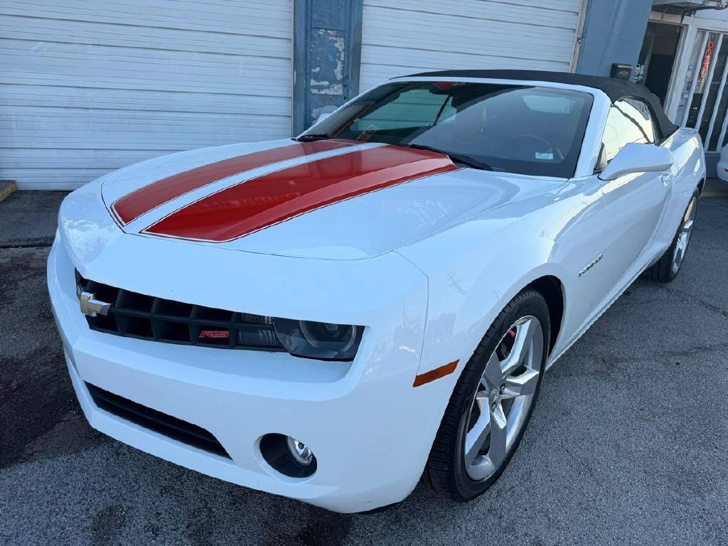 2011 Chevrolet Camaro Image 3