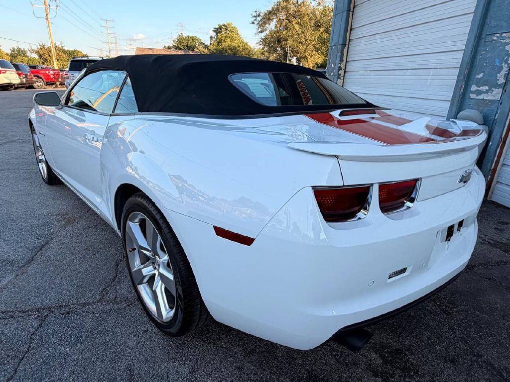 2011 Chevrolet Camaro Image 8