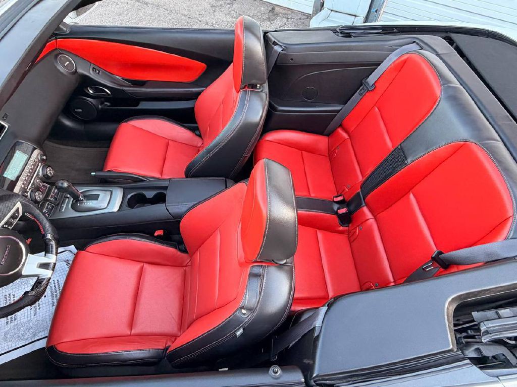 2011 Chevrolet Camaro Image 12