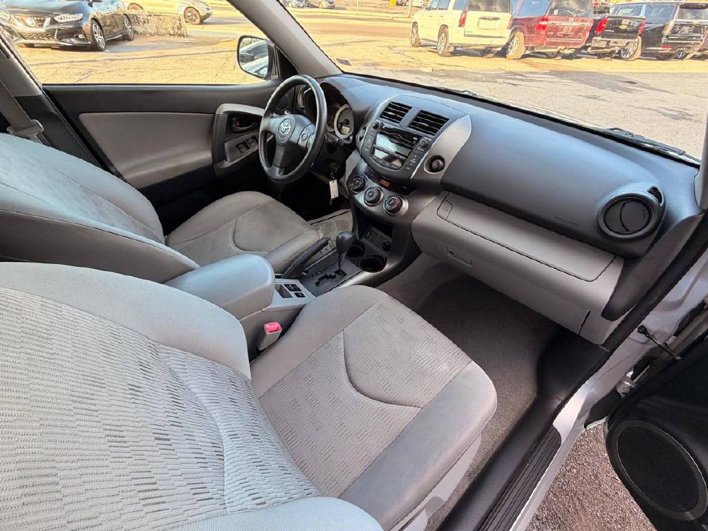 2009 Toyota Rav4 Image 12