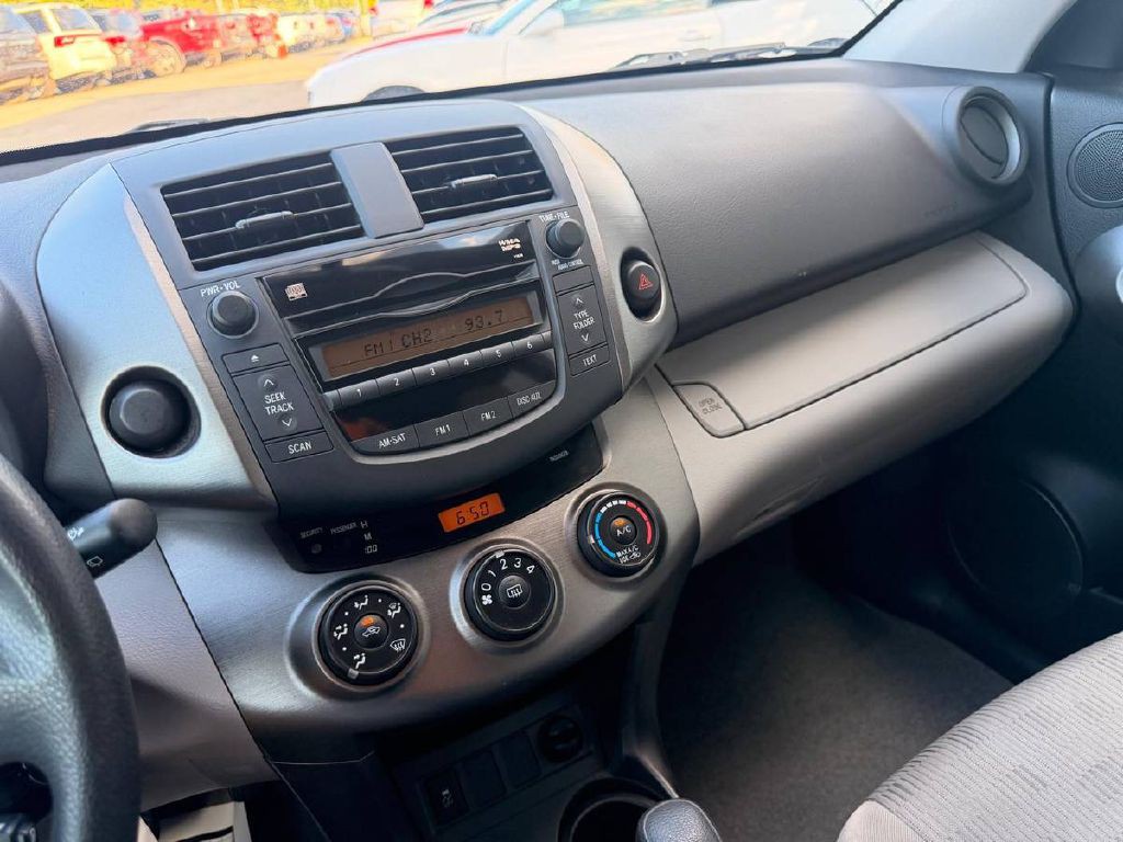 2009 Toyota Rav4 Image 17