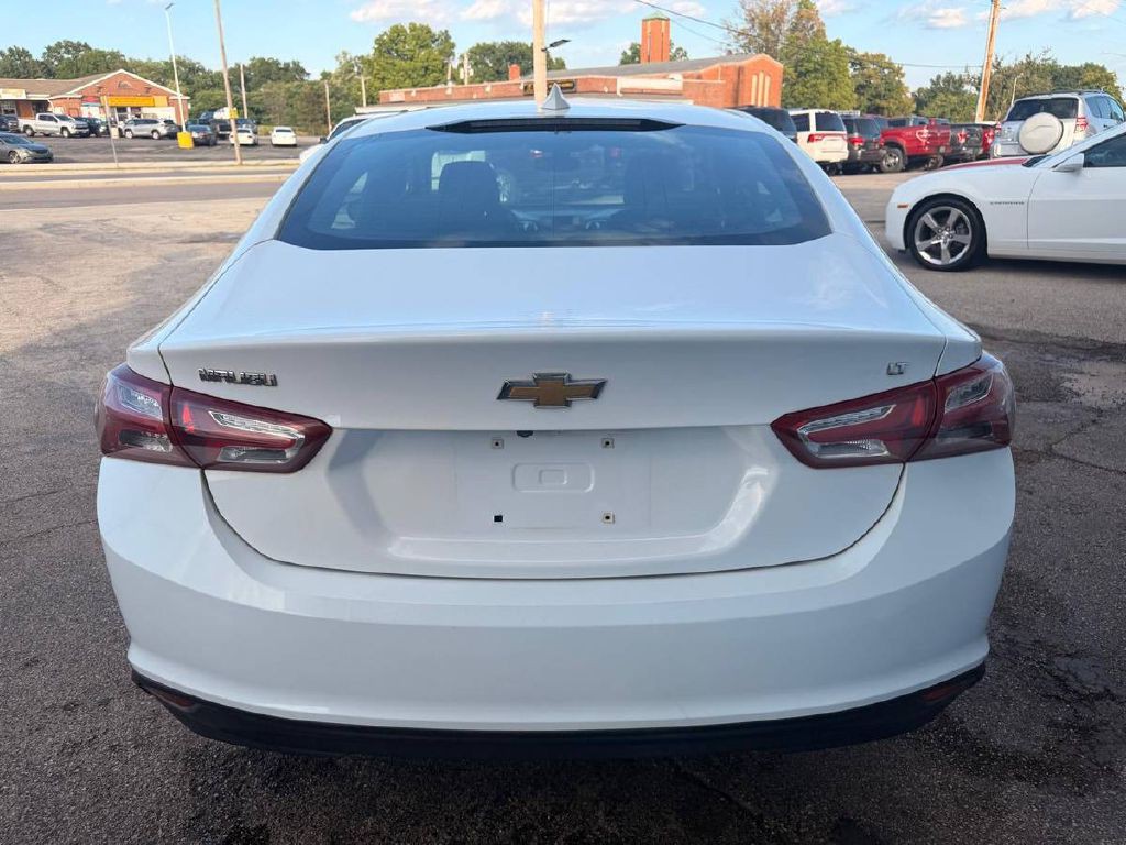 2019 Chevrolet Malibu Image 7