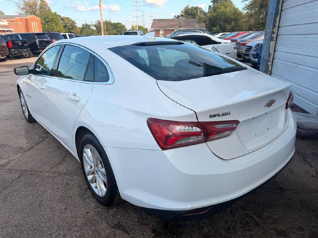2019 Chevrolet Malibu Image 8