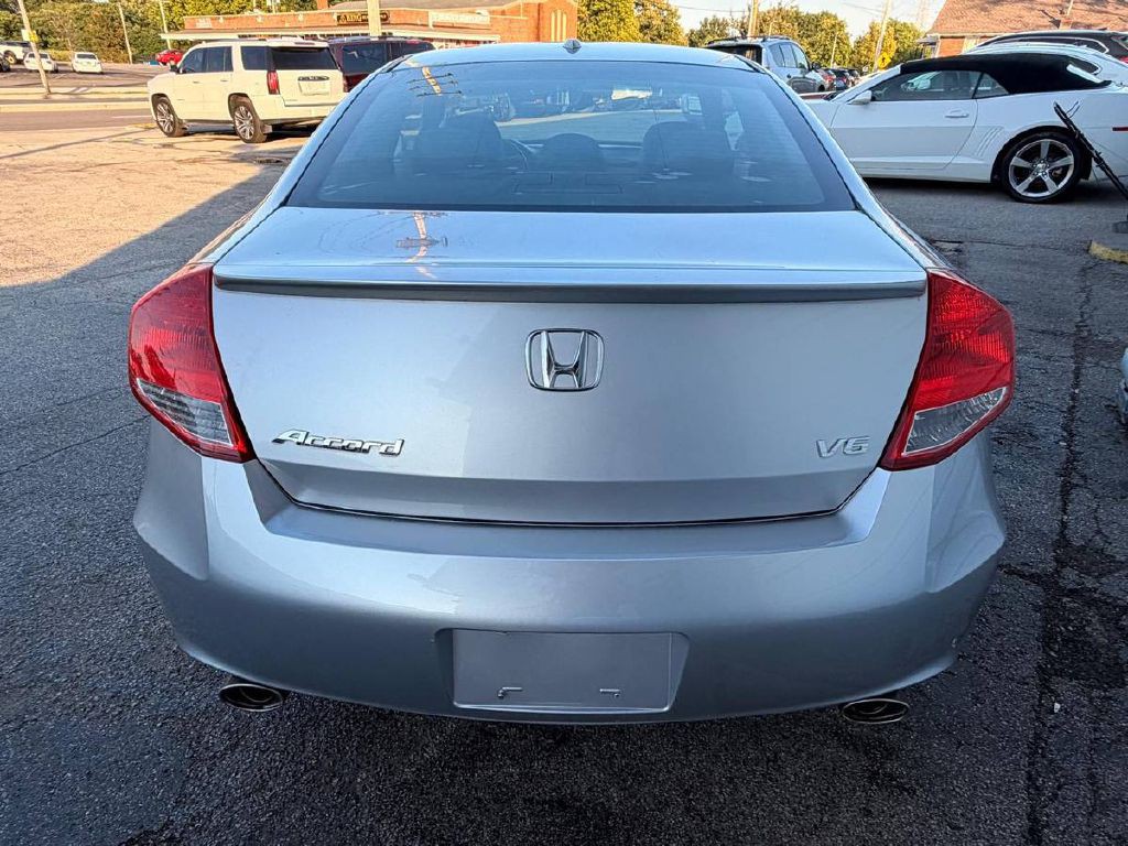 2011 Honda Accord Image 7