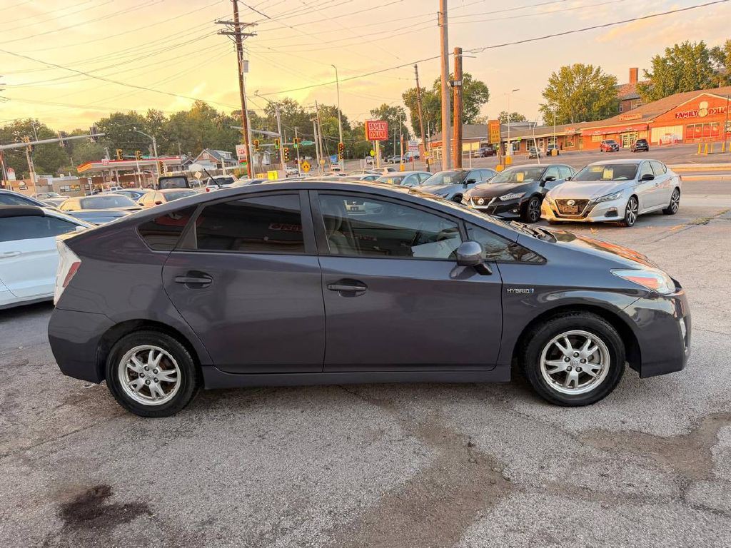 2011 Toyota Prius Image 4