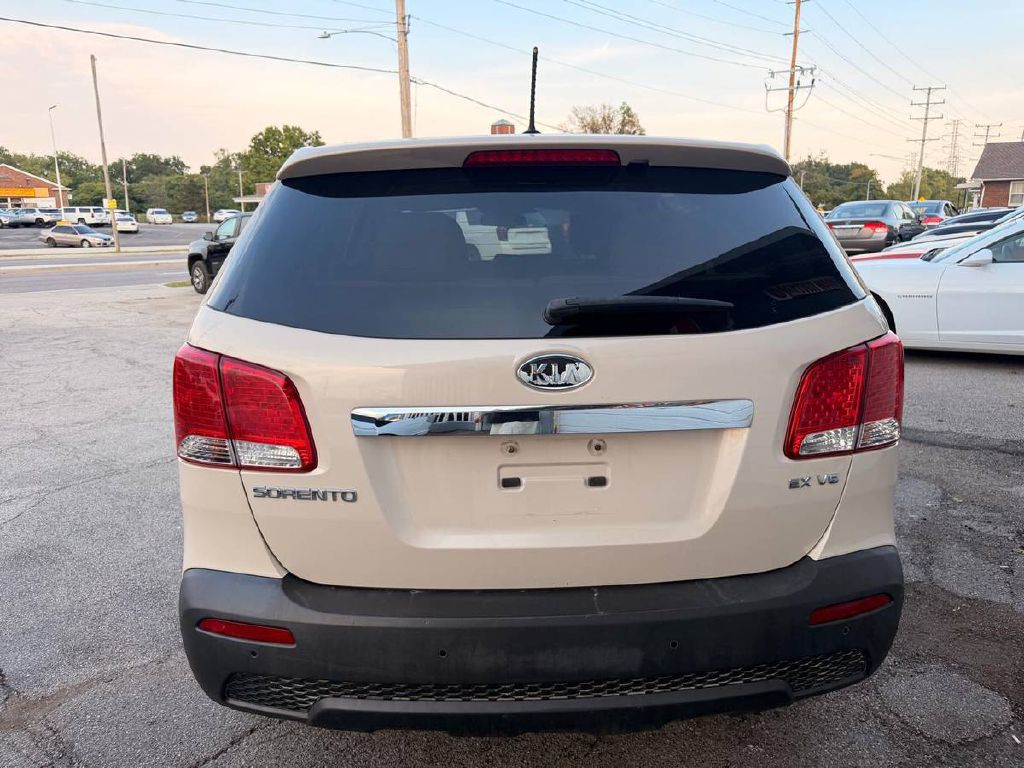 2011 Kia Sorento Image 7