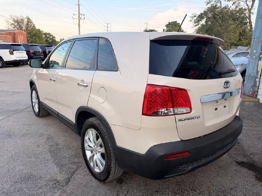 2011 Kia Sorento Image 8
