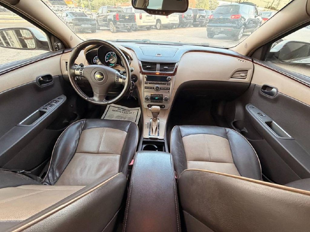 2009 Chevrolet Malibu Image 15