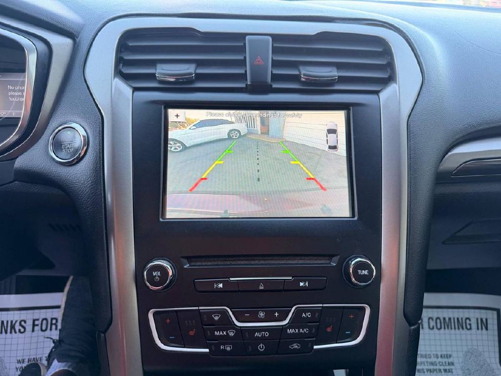 2017 Ford Fusion Image 18
