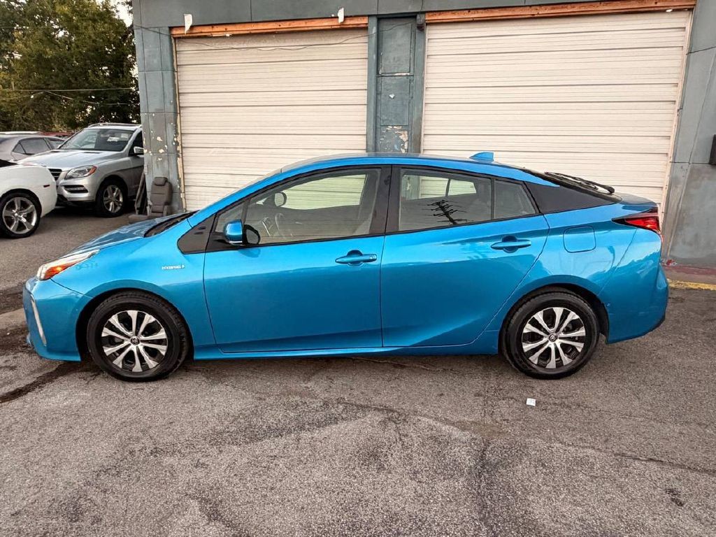 2022 Toyota Prius Image 5
