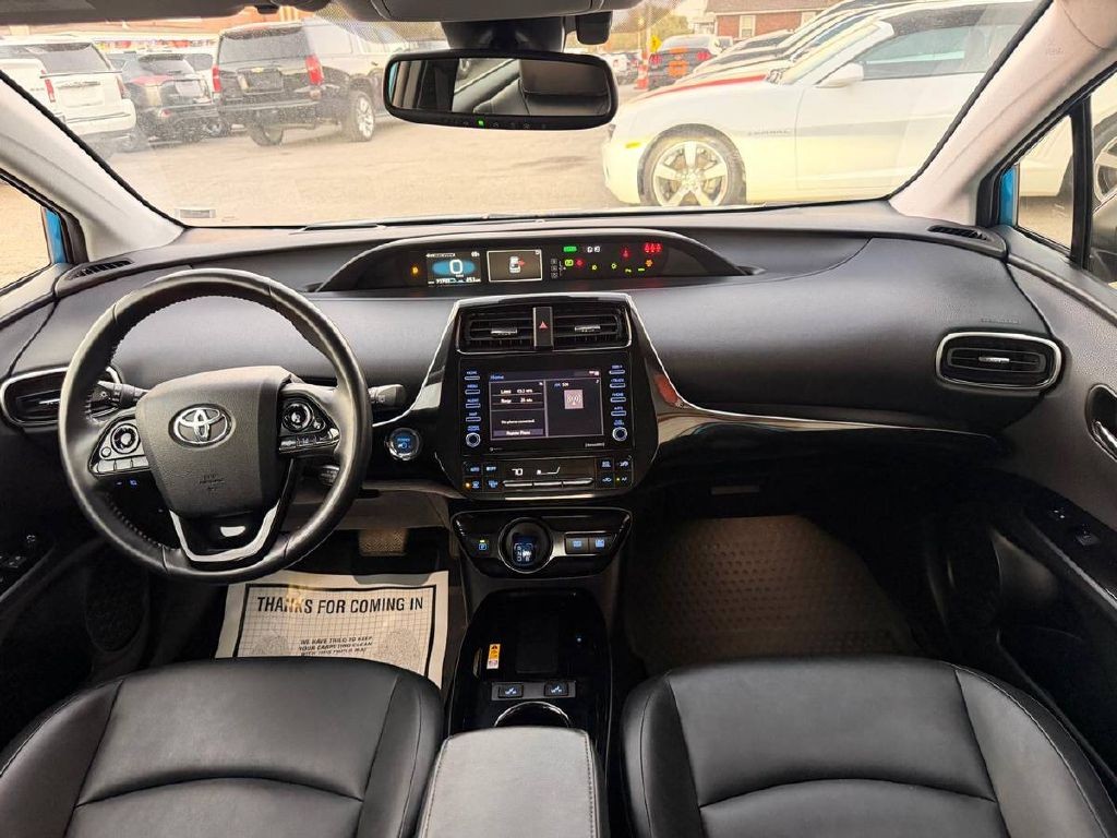 2022 Toyota Prius Image 14