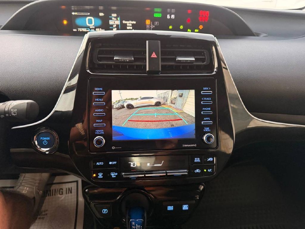 2022 Toyota Prius Image 15