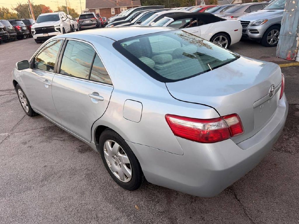 2007 Toyota Camry Image 8