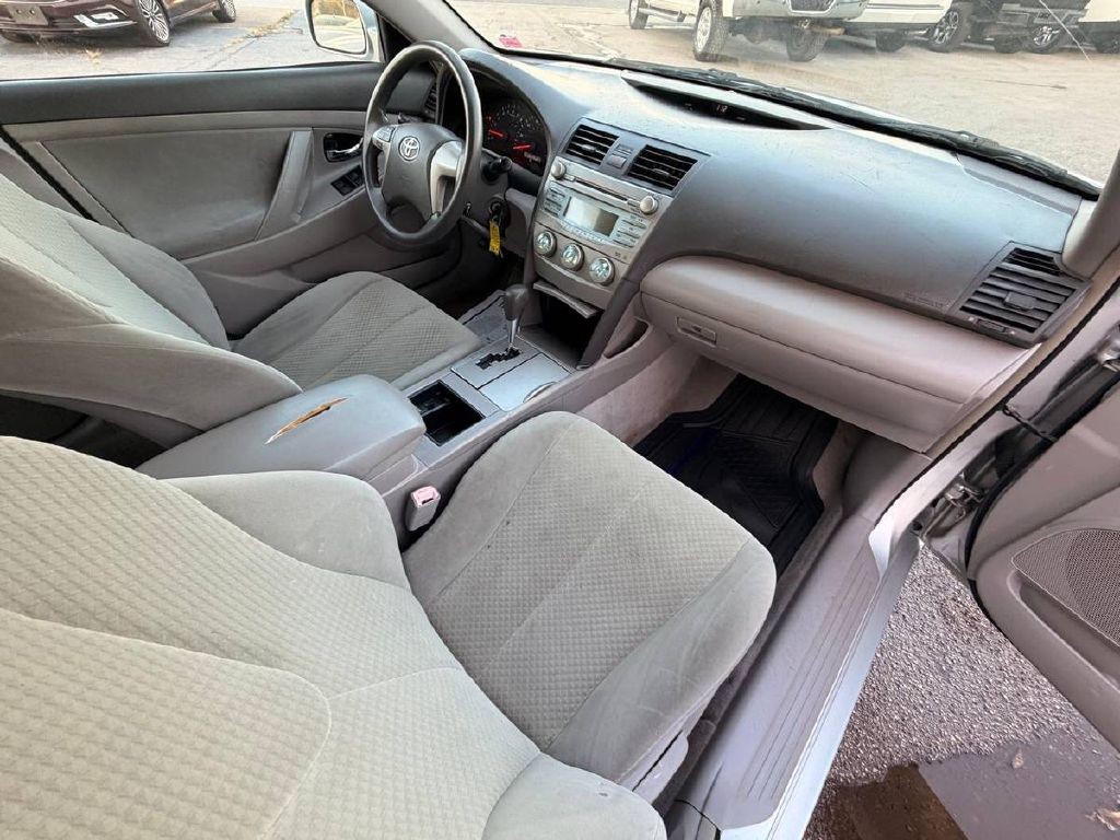 2007 Toyota Camry Image 12
